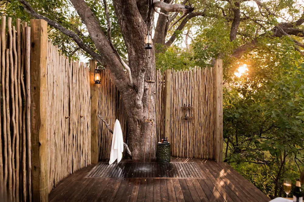 Bots_Tuludi_Guest Suite Outdoor Shower 1