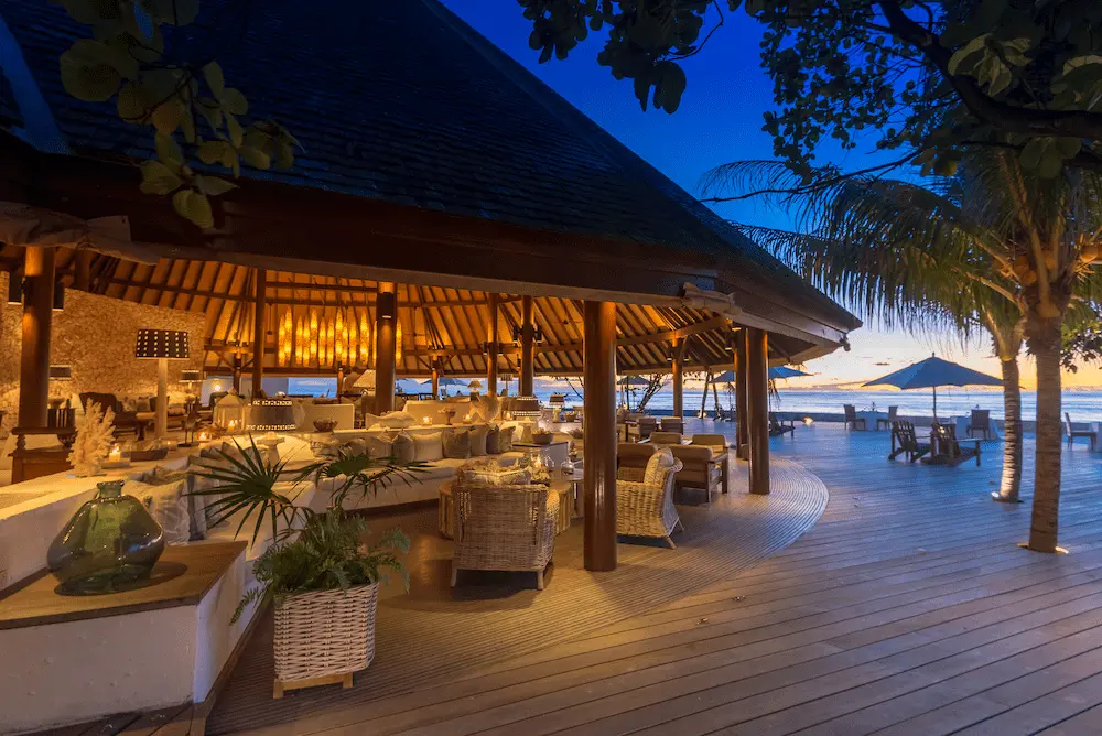 Denis Private Island_Main Building_Lounge