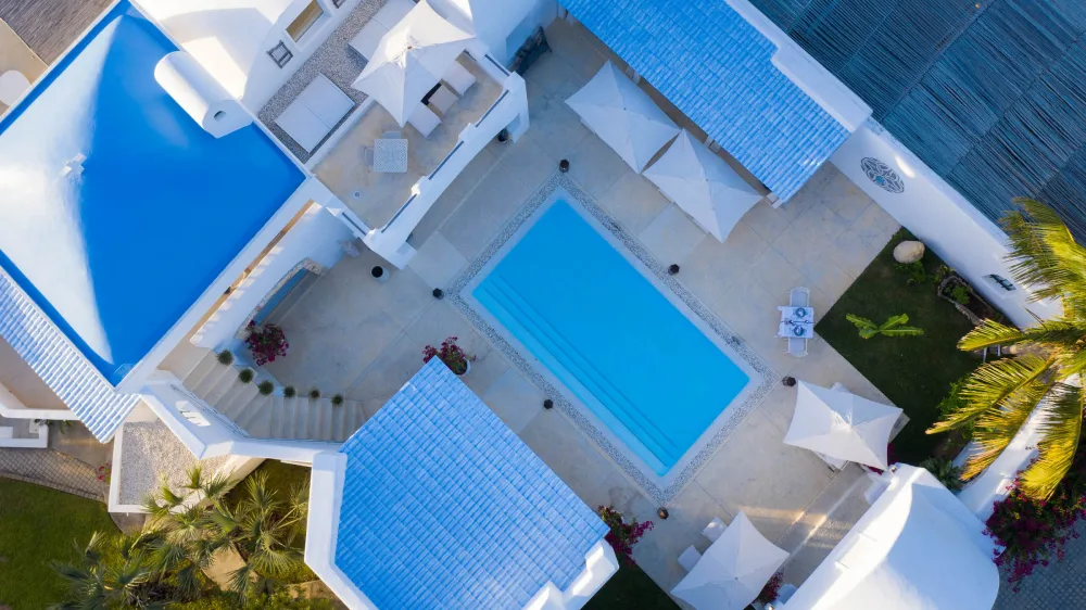 Pool Courtyard aerial