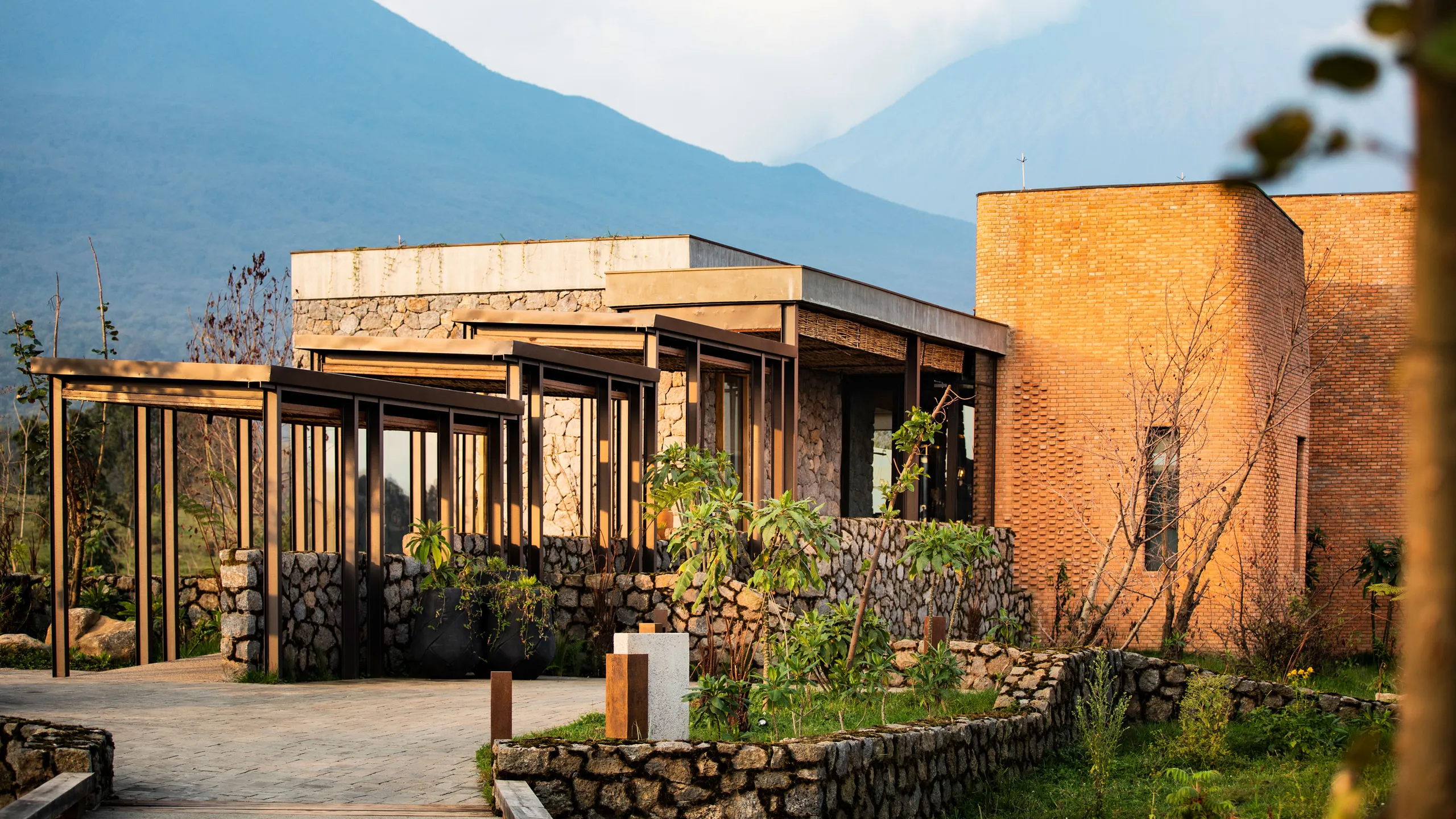 Singita-Kwitonda-Lodge-Exterior-4