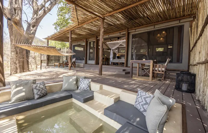 Chiawa Camp T1 8 veranda bench wallow hammock