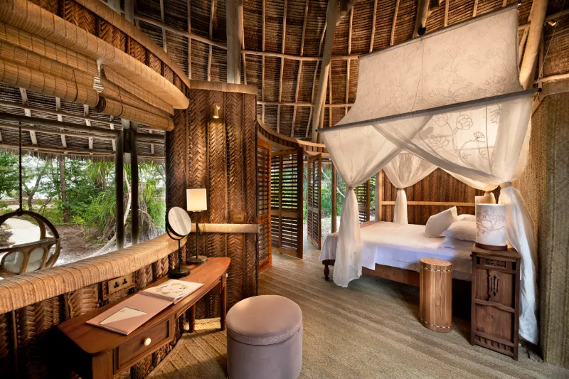 Zanzibar-Mnemba-Island-banda-bedroom _1_