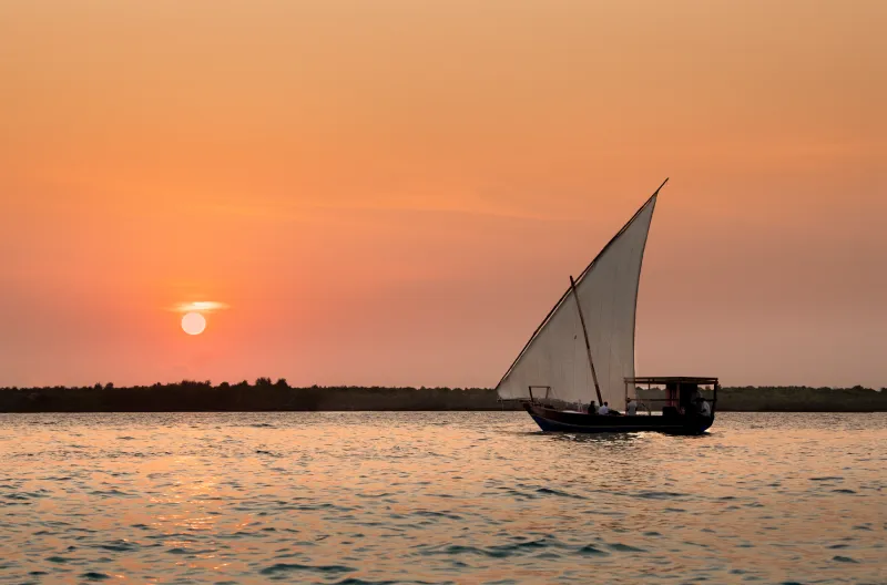 Zanzibar-Mnemba-Island-dhow _5_