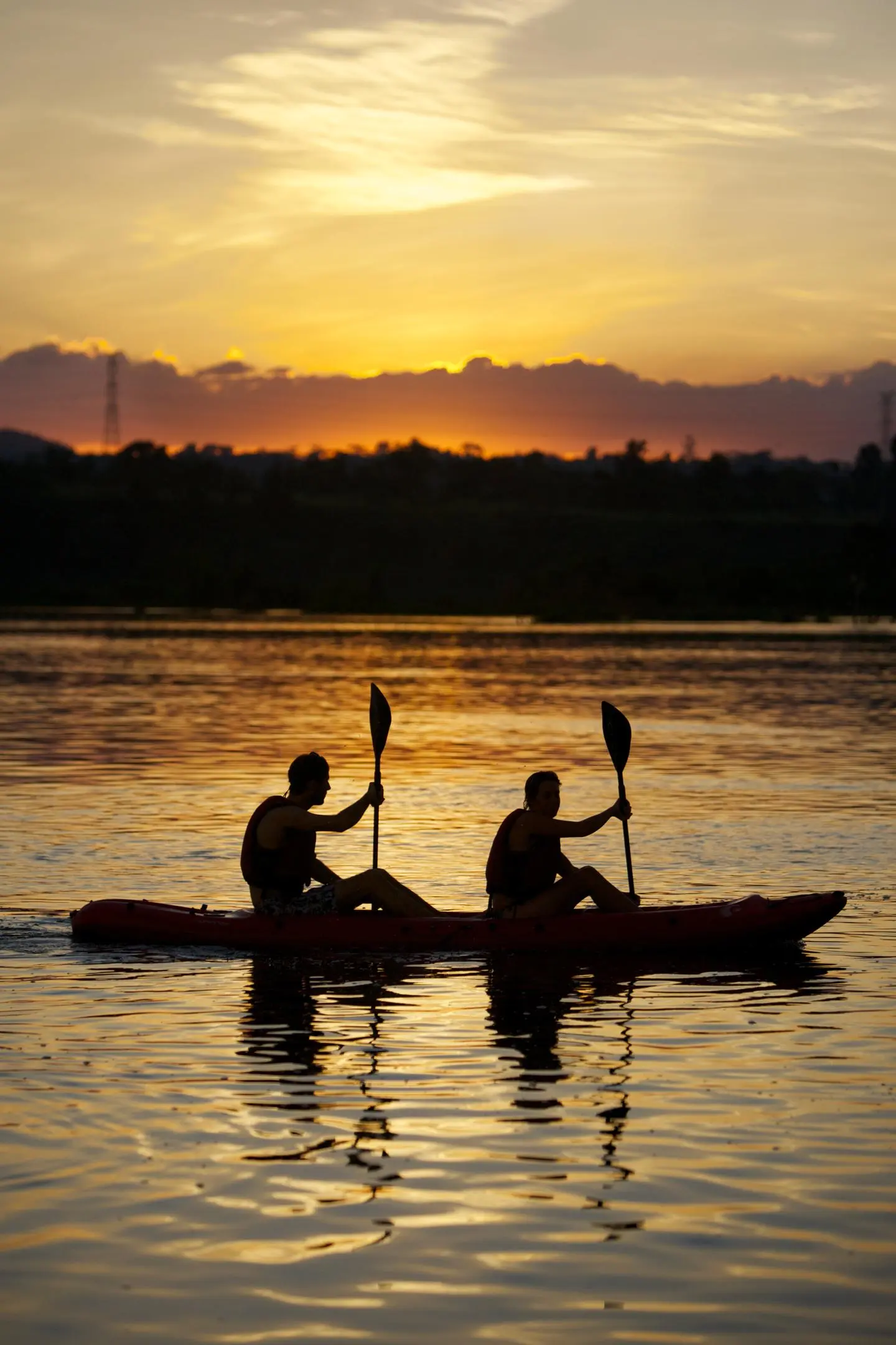 kayak_sunset